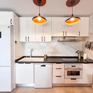 Cozy House, Front, Pool, Wifi Apartamento Tarifa